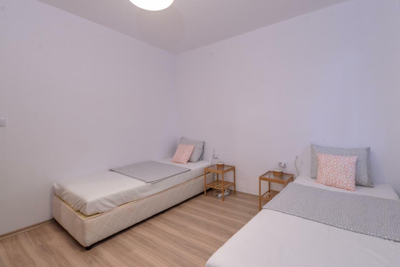 Atacama - Spacious Apartment In Lozenets Area By Flat Mаnager By Flat Mаnager Sofia Exteriör bild